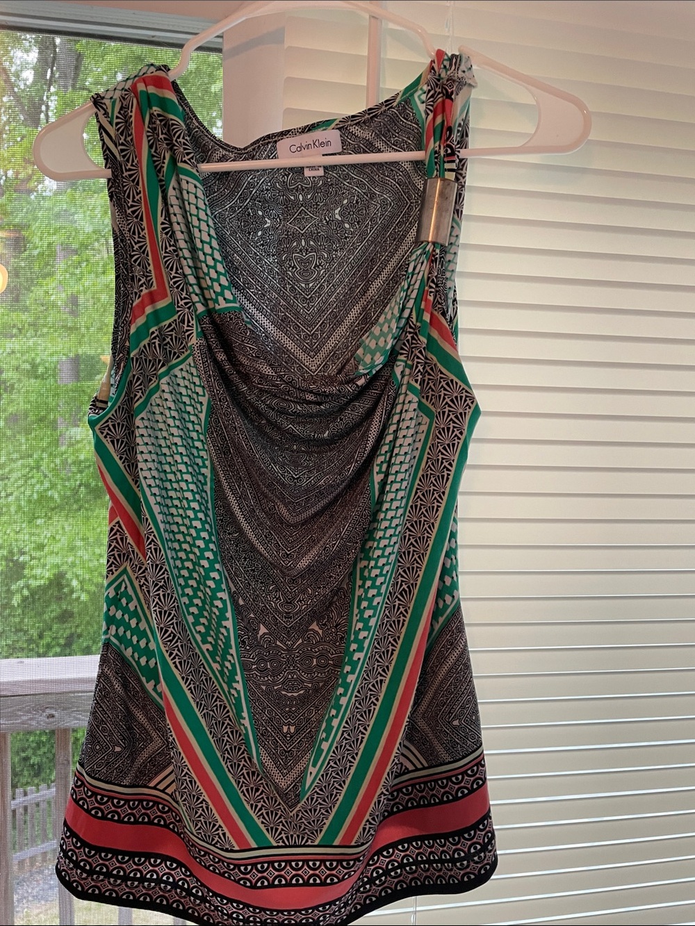 Adorable Calvin Klein Black, Green & Coral Printed Sleeveless Top